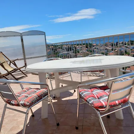 Apartament Orchid *
